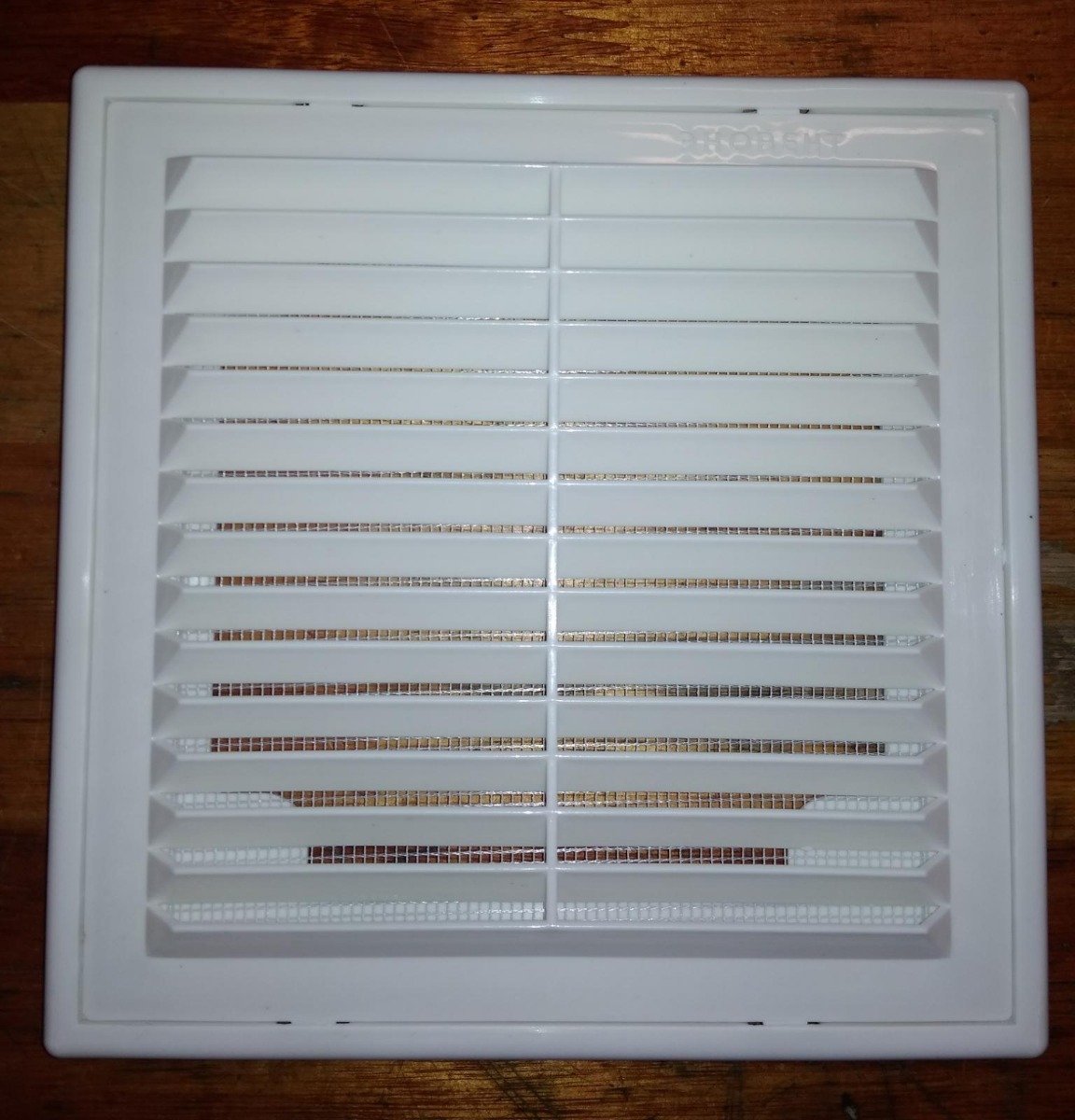 Rejilla Ventilacion Con Mosquitero En Pvc X Cms En