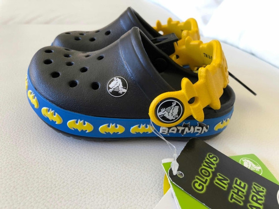 crocs bebe 21