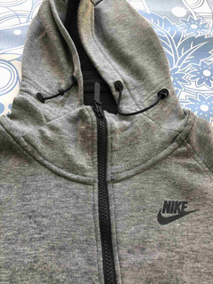 abrigo nike mujer gris