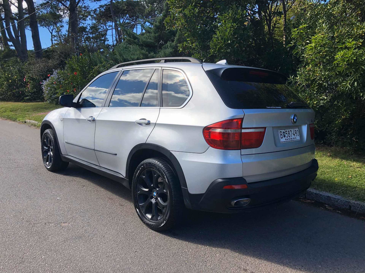 Bmw x5 4 8