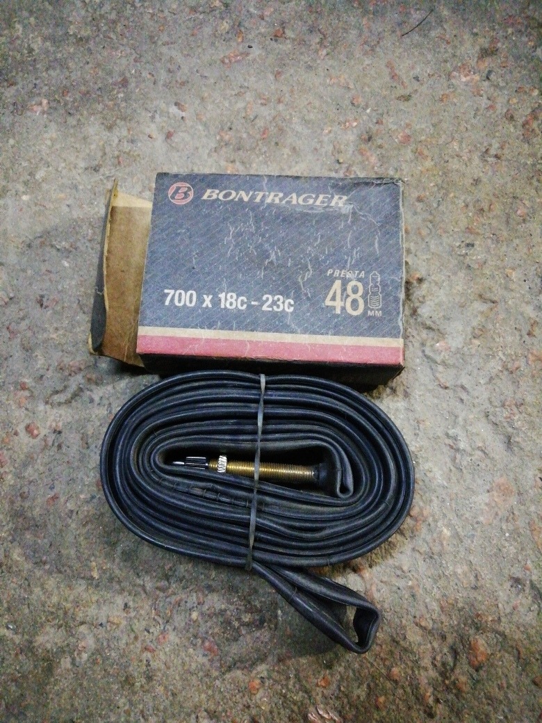 700 x 18c