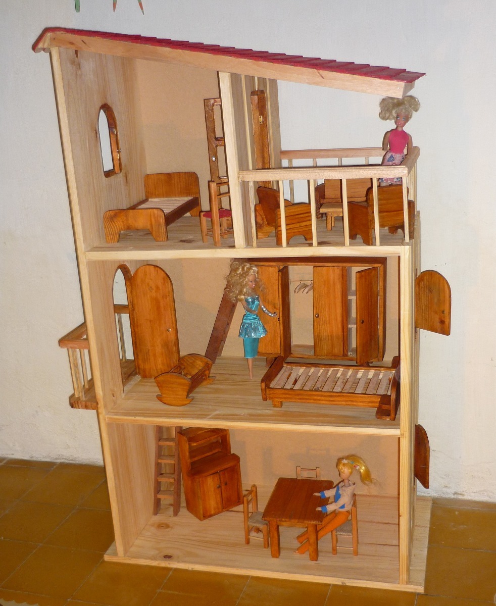 Casita De Muñecas. Toda En Madera. Solo La Casita.negociable - $ 3.900