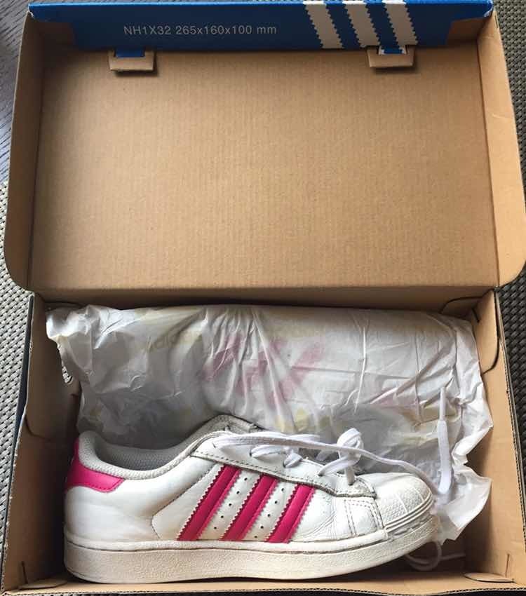{keywor d} adidas superstar niña 32