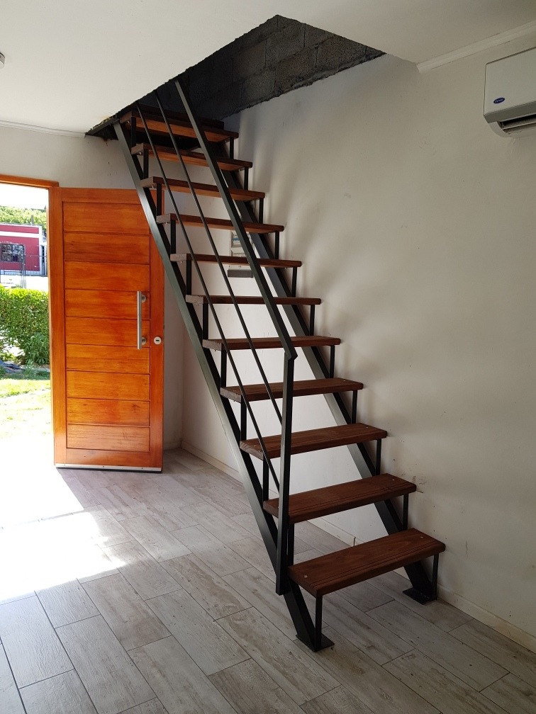 Escalera madera