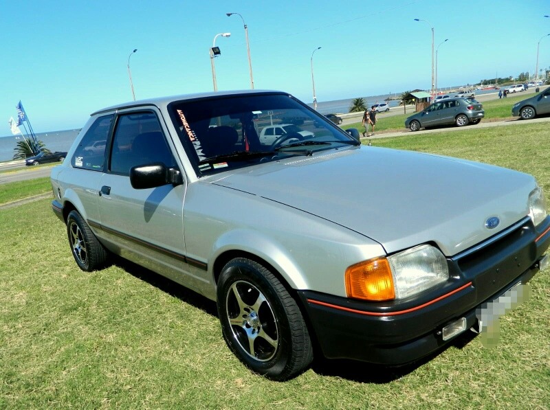 Ford Escort 1992 - U$S 5.500 en Mercado Libre