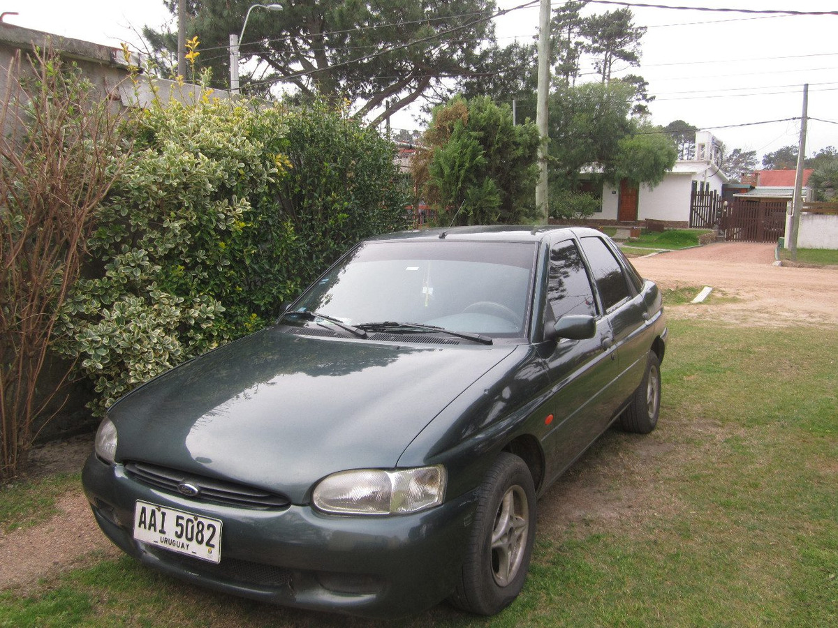 Ford escort 98