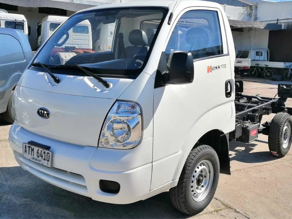 Kia k2500 фото