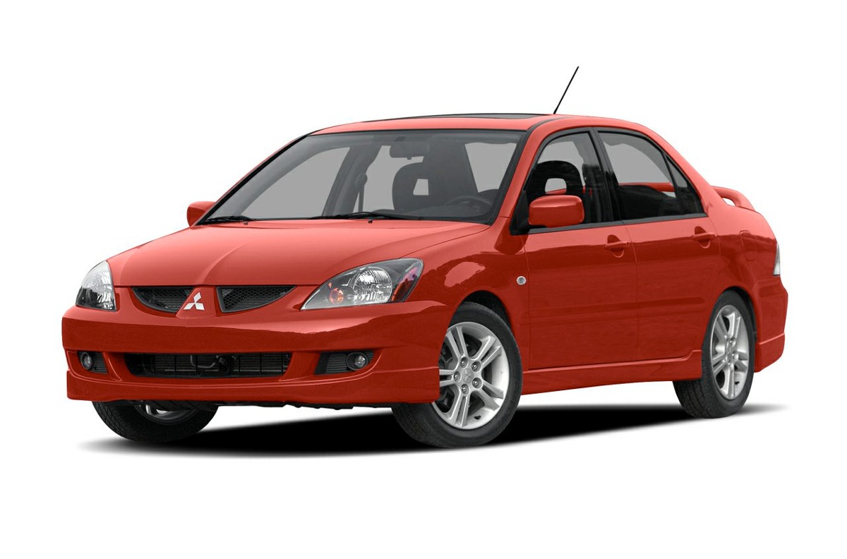 Mitsubishi lancer 2004 года