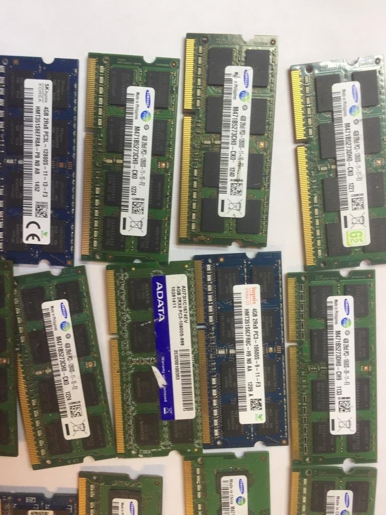 Memoria Ram Ddr3 4gb Varias Marcas Para Notebook - $ 799