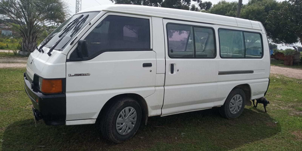 Mitsubishi L300 Minibus  U S 10 500 en Mercado Libre