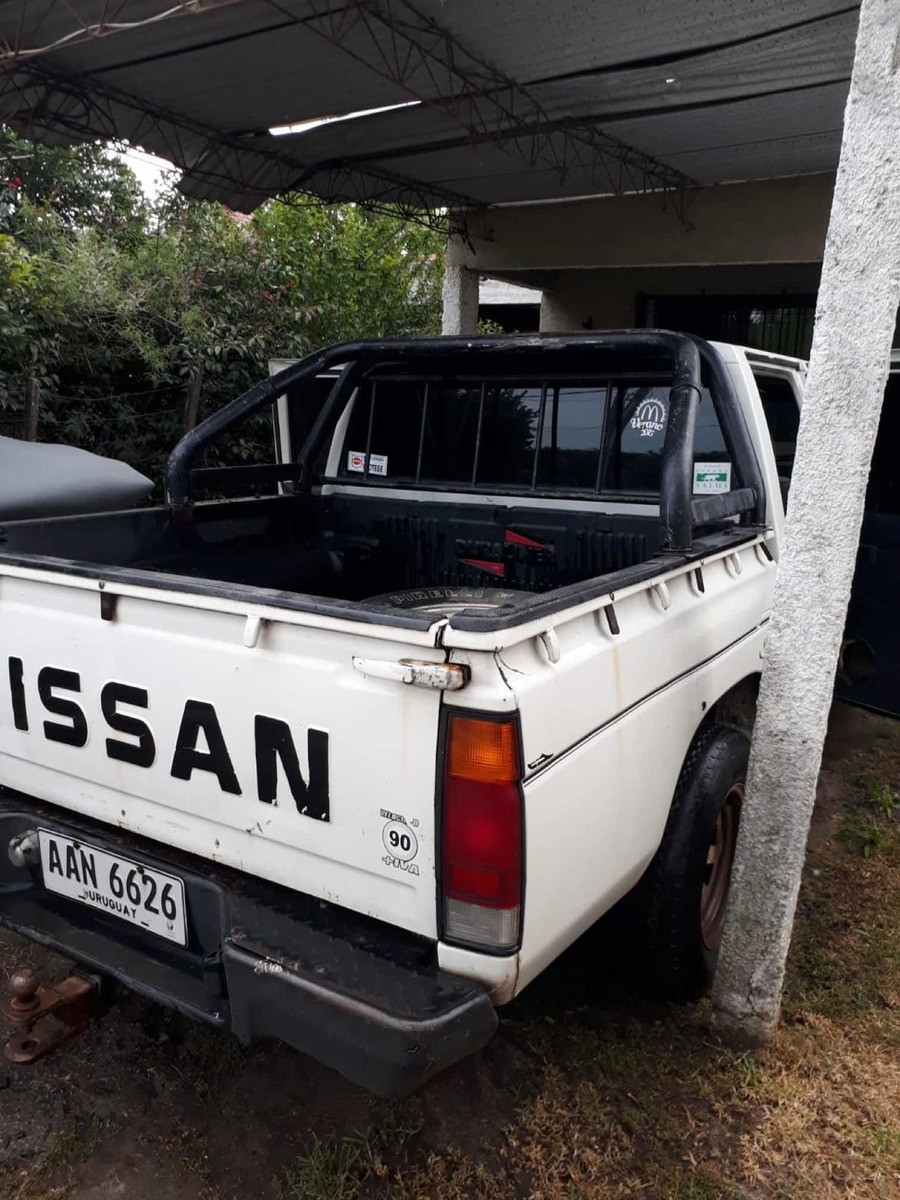 Nissan d 21