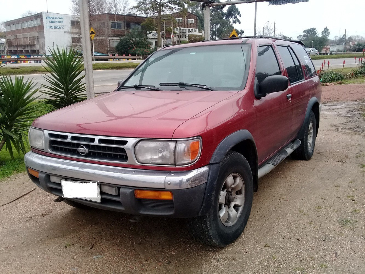 Nissan pathfinder 1996