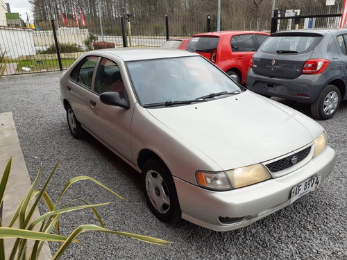 Nissan sentra b14