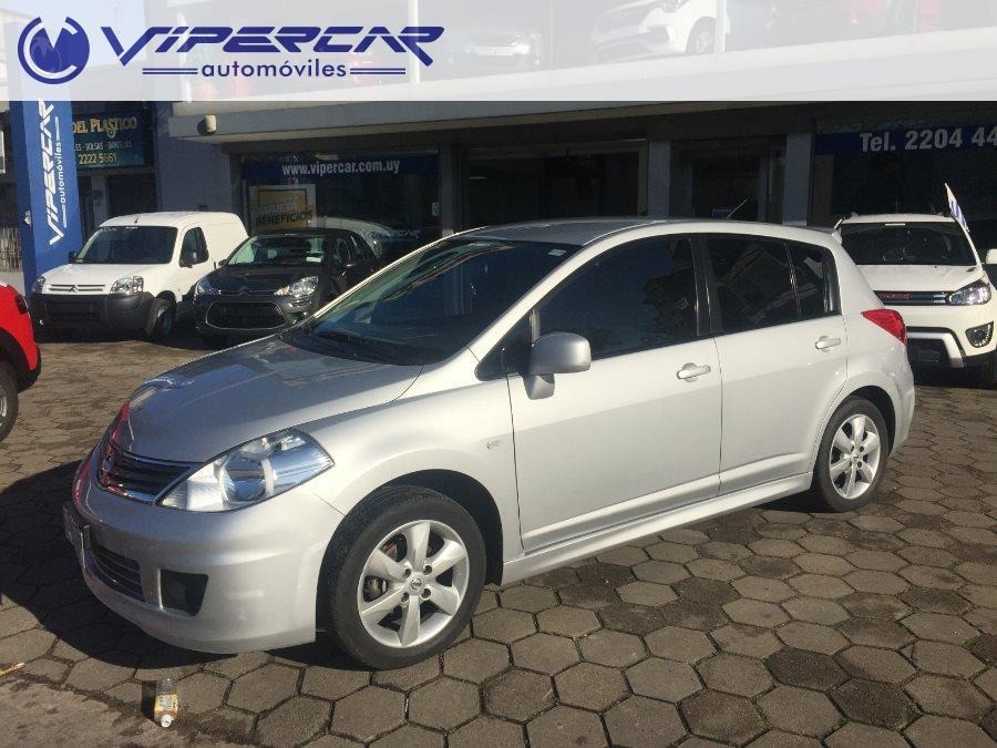 Nissan tiida 2012 хэтчбек