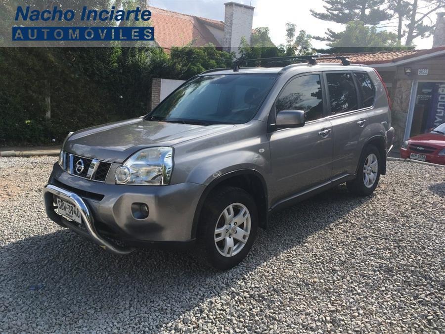 Nissan x trail 2010