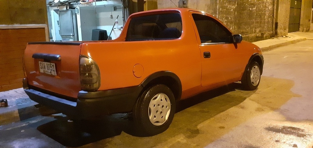 Chevrolet corsa pickup