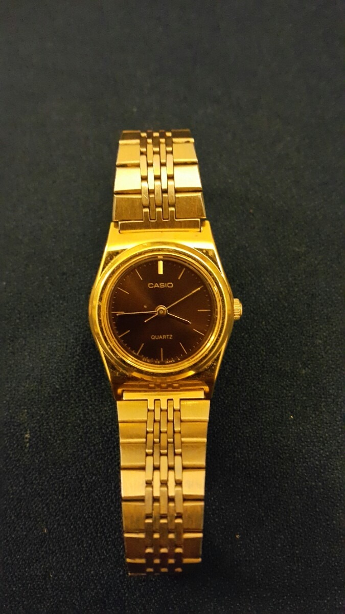 casio stainless steel back water resistant 5bar