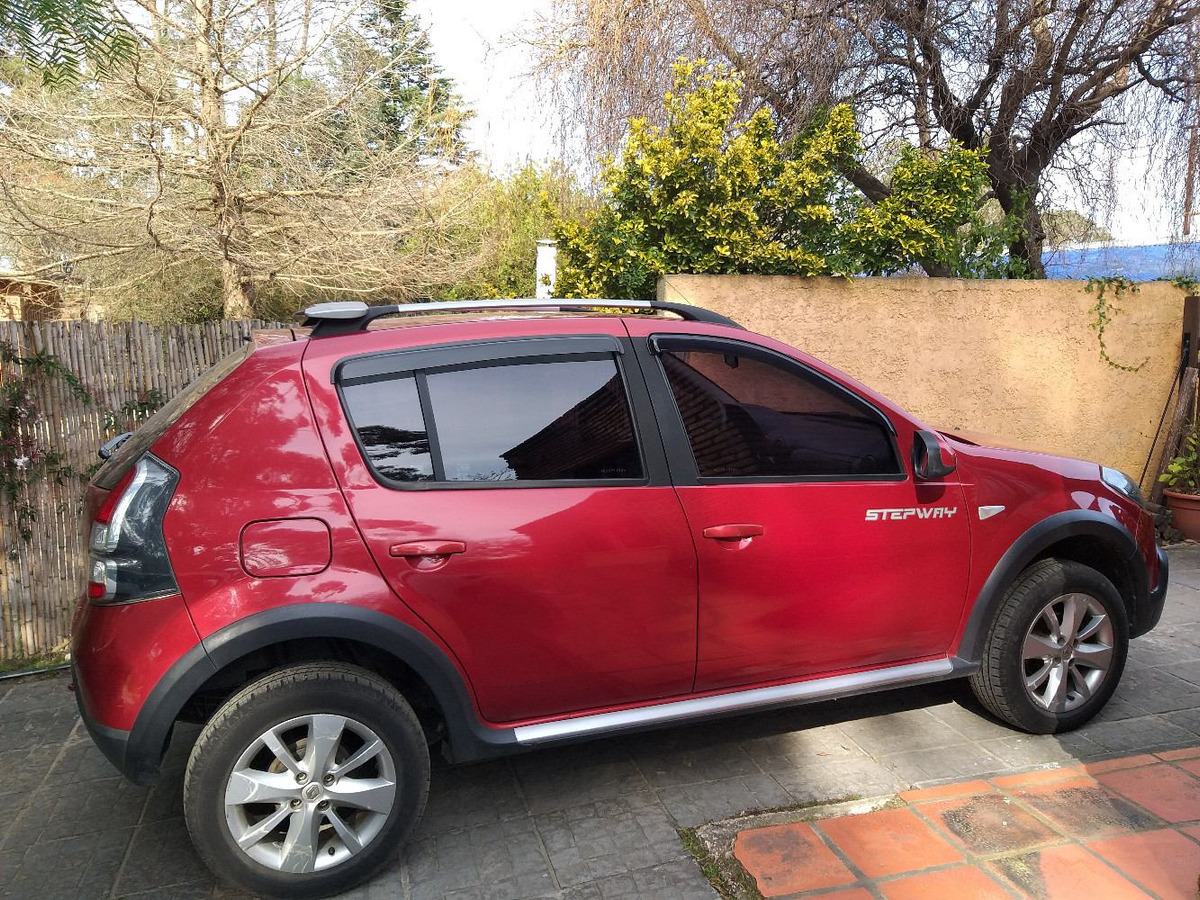 Renault sandero stepway 2013