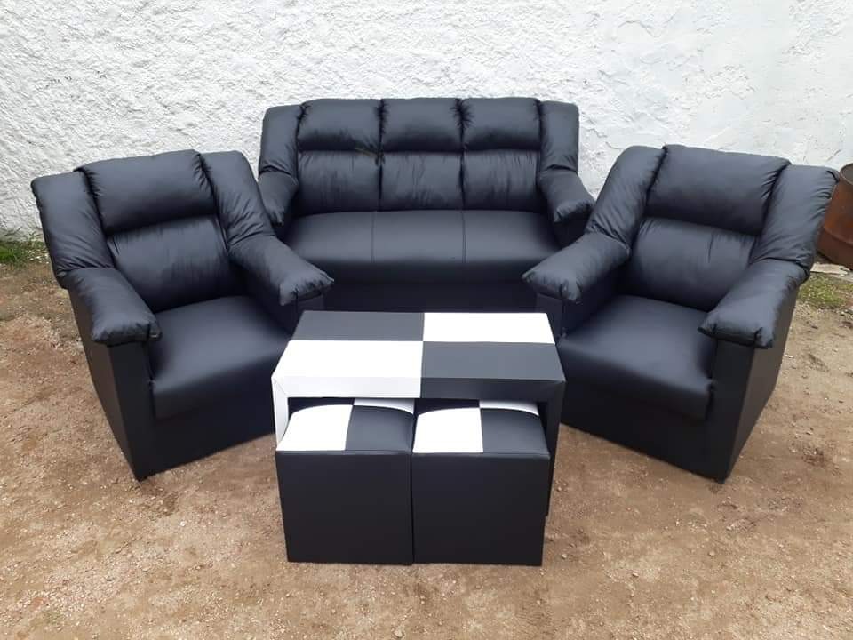 Sillones Sofa, Butacas, Juego De Living Con Mesa Y 2 Puff - $ 7.690,00