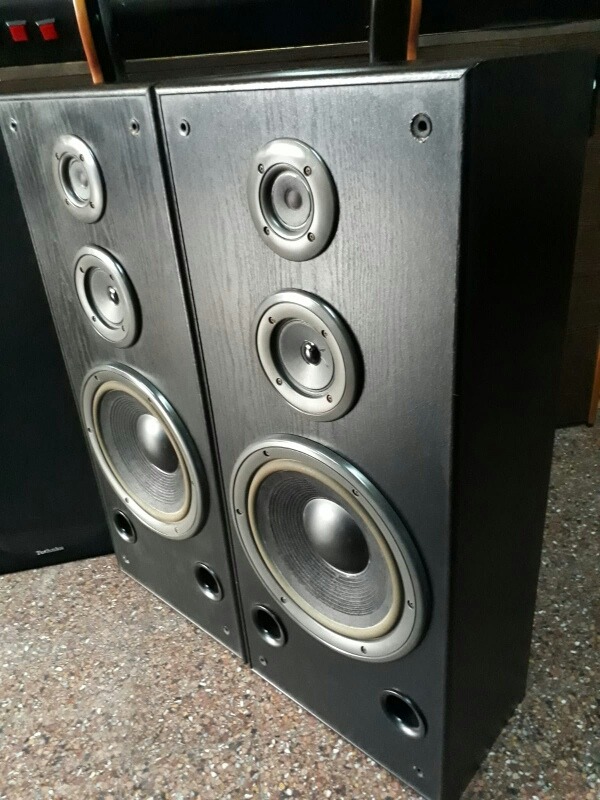 Technics Bafles 3 Vias 12 Pulgadas 240 Wats Liquido!! - U$S 250,00 en