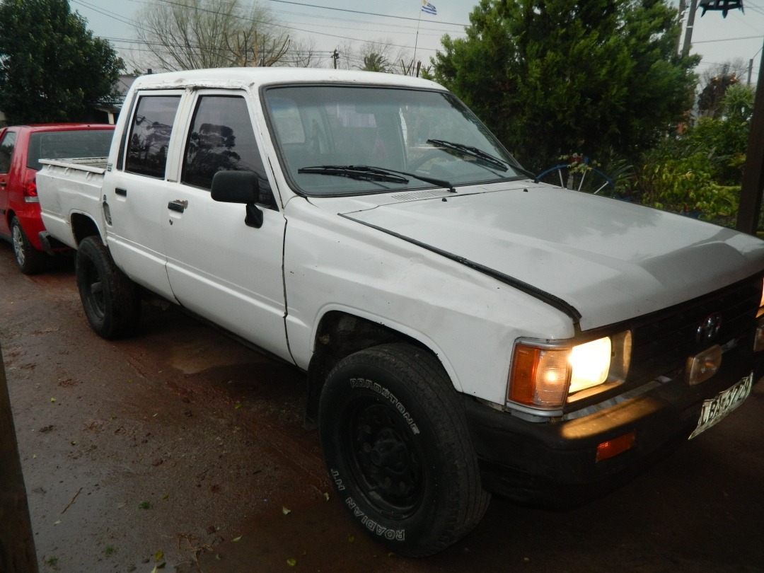 Toyota hilux 1989