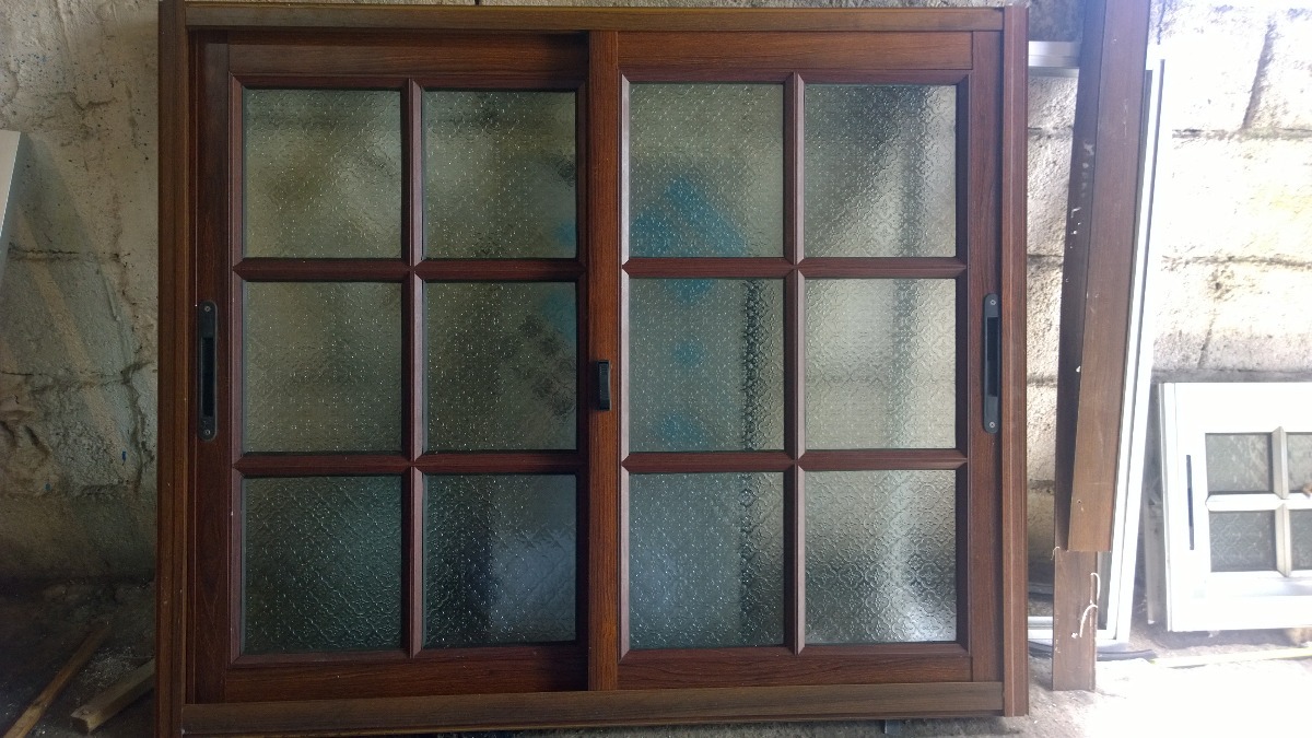 Ventana Colonial Color Madera Aluminio - $ 8.000,00 en Mercado Libre